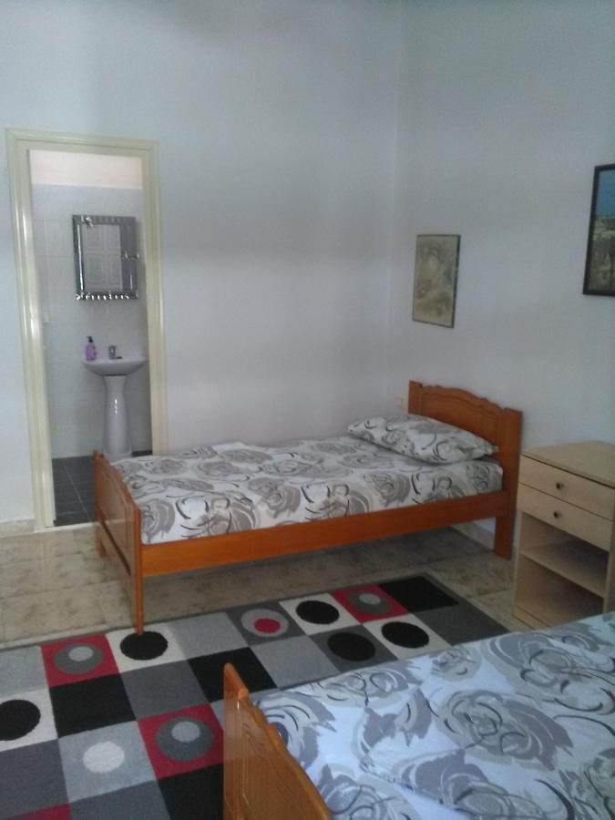 Vila Sula Guesthouse Дуррес Экстерьер фото