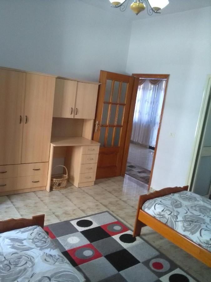 Vila Sula Guesthouse Дуррес Экстерьер фото